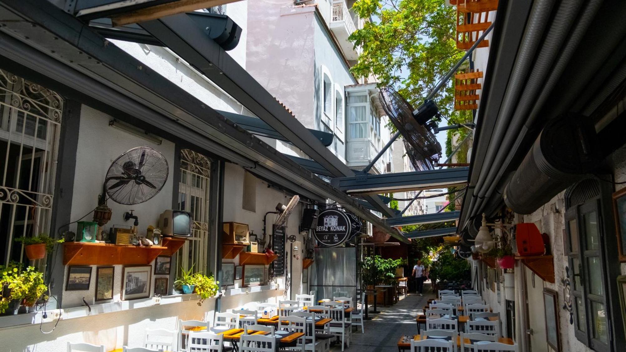 Gran Via Alsancak Hotel İzmir Exterior foto